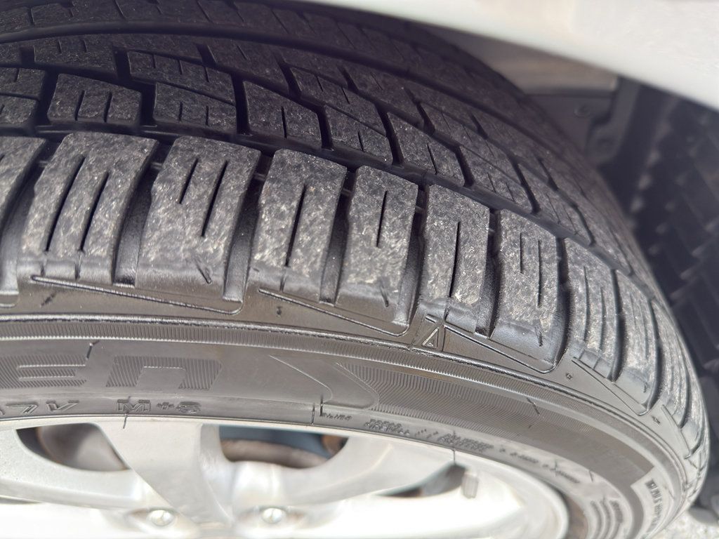 Used 2013 Mitsubishi Lancer ES FWD image 19