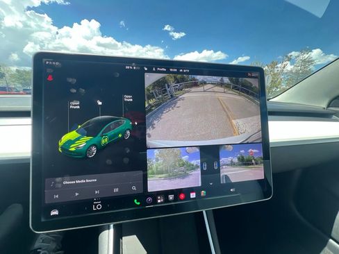 Used 2018 Tesla Model 3 Long Range AWD/4WD image 37