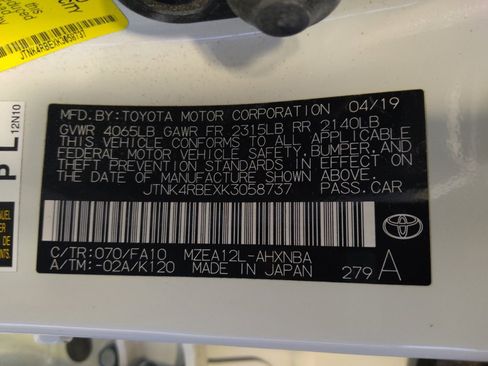 Used 2019 Toyota Corolla SE w/ Body Protection Package FWD image 33