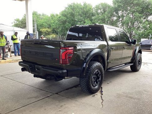 Used 2025 Ford F150 Raptor w/ Equipment Group 803A Raptor R AWD/4WD image 4
