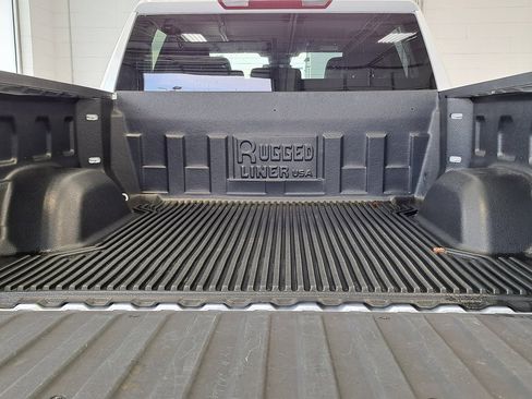 Used 2025 Chevrolet Silverado 1500 LT image 33