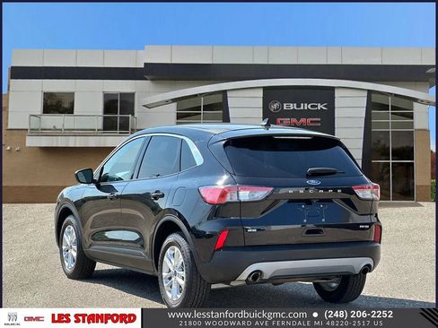 Used 2022 Ford Escape SE w/ Convenience Package AWD/4WD image 4