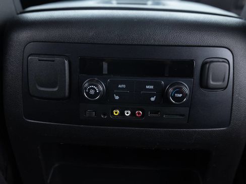 Used 2016 Chevrolet Tahoe LT AWD/4WD image 39