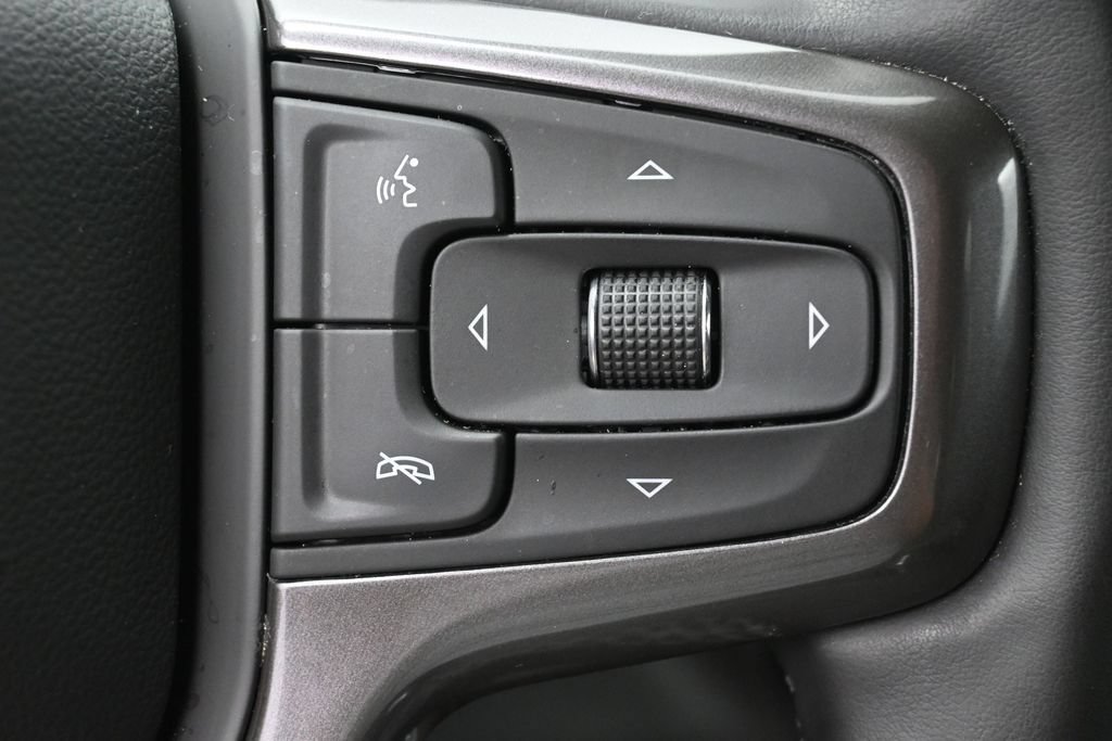Used 2024 Chevrolet Silverado 1500 High Country w/ High Country Premium Package AWD/4WD image 18