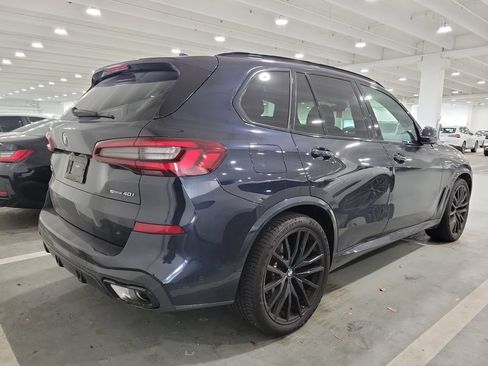 Used 2023 BMW X5 sDrive40i w/ M Sport Package RWD image 3