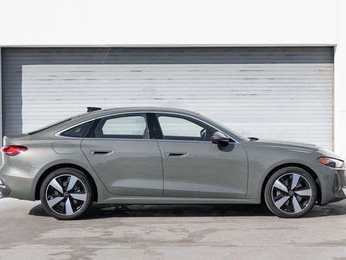 Used 2025 Audi A5 2.0T Premium Plus w/ Premium Plus image 5