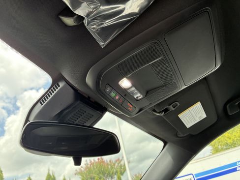 New 2027 Chevrolet Equinox LT FWD image 37