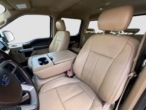 Used 2018 Ford F150 Lariat image 16