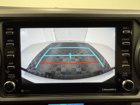 Used 2021 Toyota Tacoma TRD Sport image 21