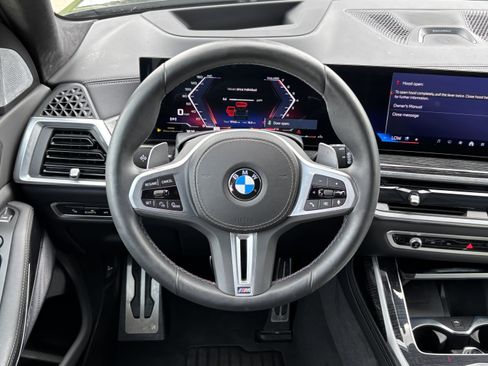 Certified 2026 BMW X7 M60i w/ Climate Comfort Package AWD/4WD image 18