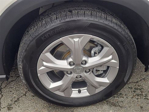 Certified 2025 Honda HR-V LX image 10