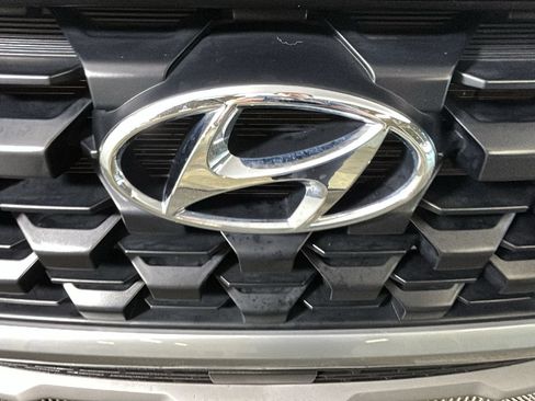 Certified 2023 Hyundai Santa Fe SEL AWD/4WD image 10