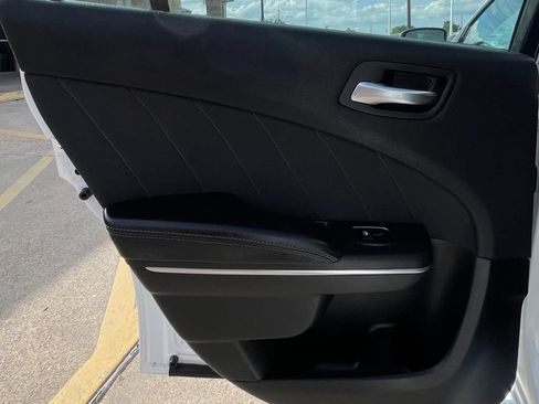 Used 2018 Dodge Charger SXT Plus RWD image 30