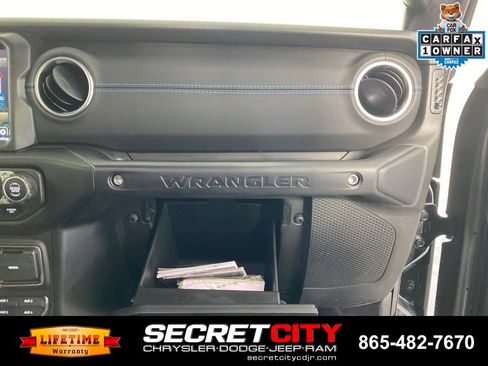 Used 2023 Jeep Wrangler Unlimited Rubicon 4xe w/ Steel Bumper Group AWD/4WD image 32