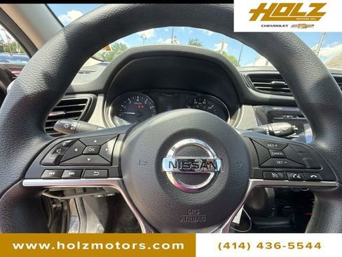 Used 2018 Nissan Rogue Sport S w/ S Appearance Package AWD/4WD image 11