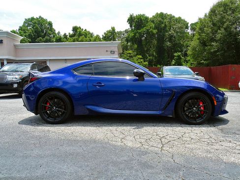 Used 2025 Toyota GR86 Premium w/ Performance Package RWD image 13
