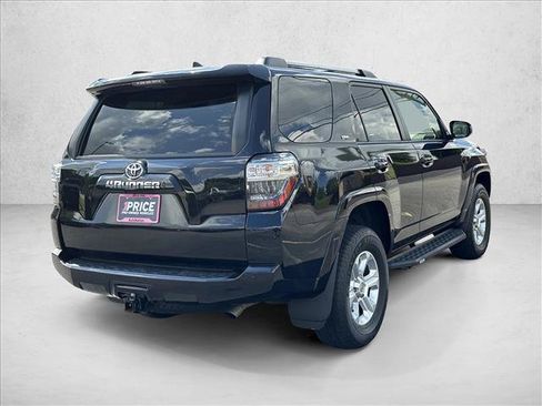 Used 2024 Toyota 4Runner SR5 AWD/4WD image 5