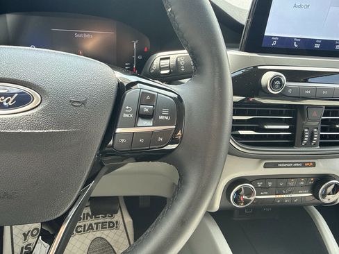 Used 2024 Ford Escape Active image 15