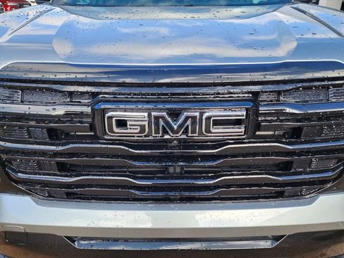 New 2026 GMC Terrain Elevation w/ Black Edition FWD image 10