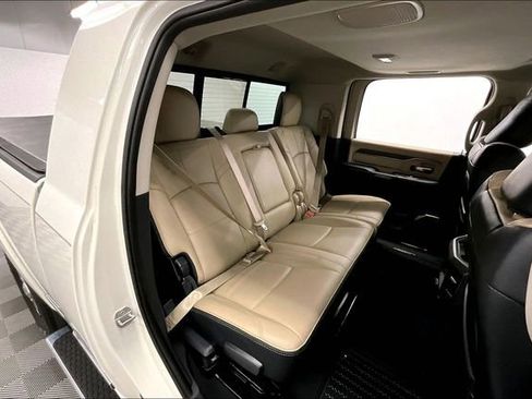 Used 2023 RAM 2500 Limited w/ Towing Technology Group AWD/4WD image 26