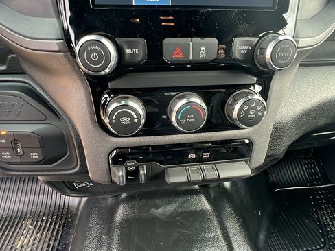 New 2026 RAM 2500 Tradesman w/ Chrome Appearance Group image 28