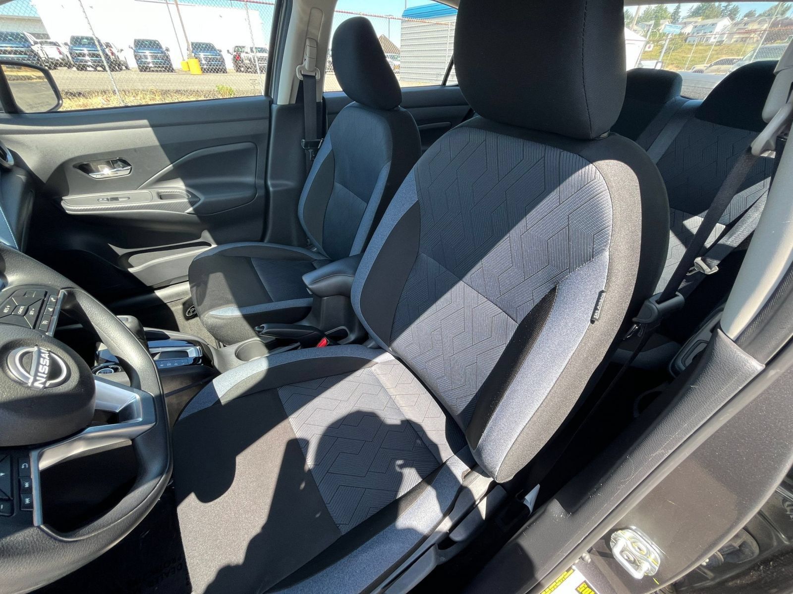 Used 2025 Nissan Versa SV FWD image 35