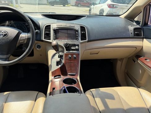 Used 2012 Toyota Venza Limited AWD/4WD image 21