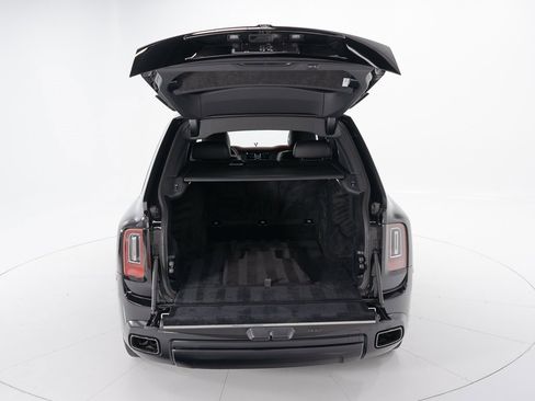Certified 2023 Rolls-Royce Cullinan Black Badge w/ Driver's Package image 51