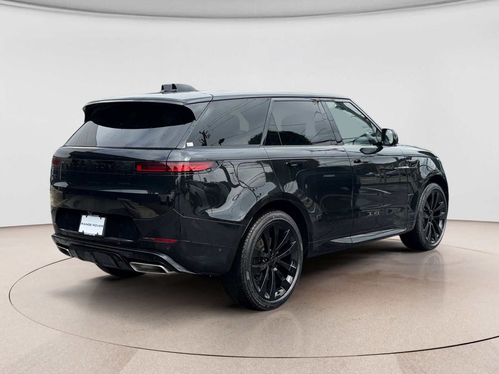 New 2027 Land Rover Range Rover Sport Dynamic SE AWD/4WD image 5