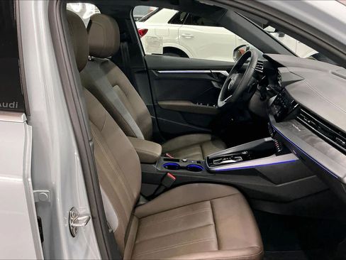 Used 2025 Audi A3 2.0T Premium w/ Convenience Package image 10