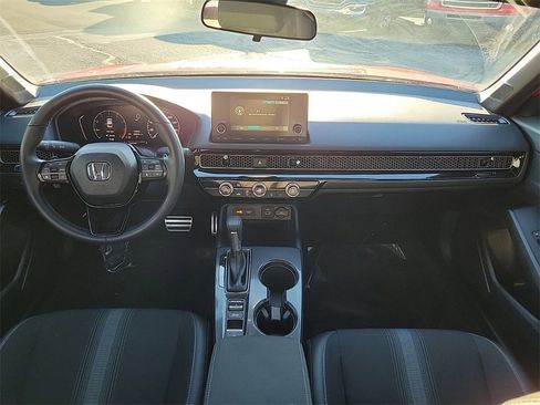 Used 2024 Honda Civic Sport image 8