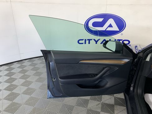 Used 2023 Tesla Model 3 Standard Range RWD image 13