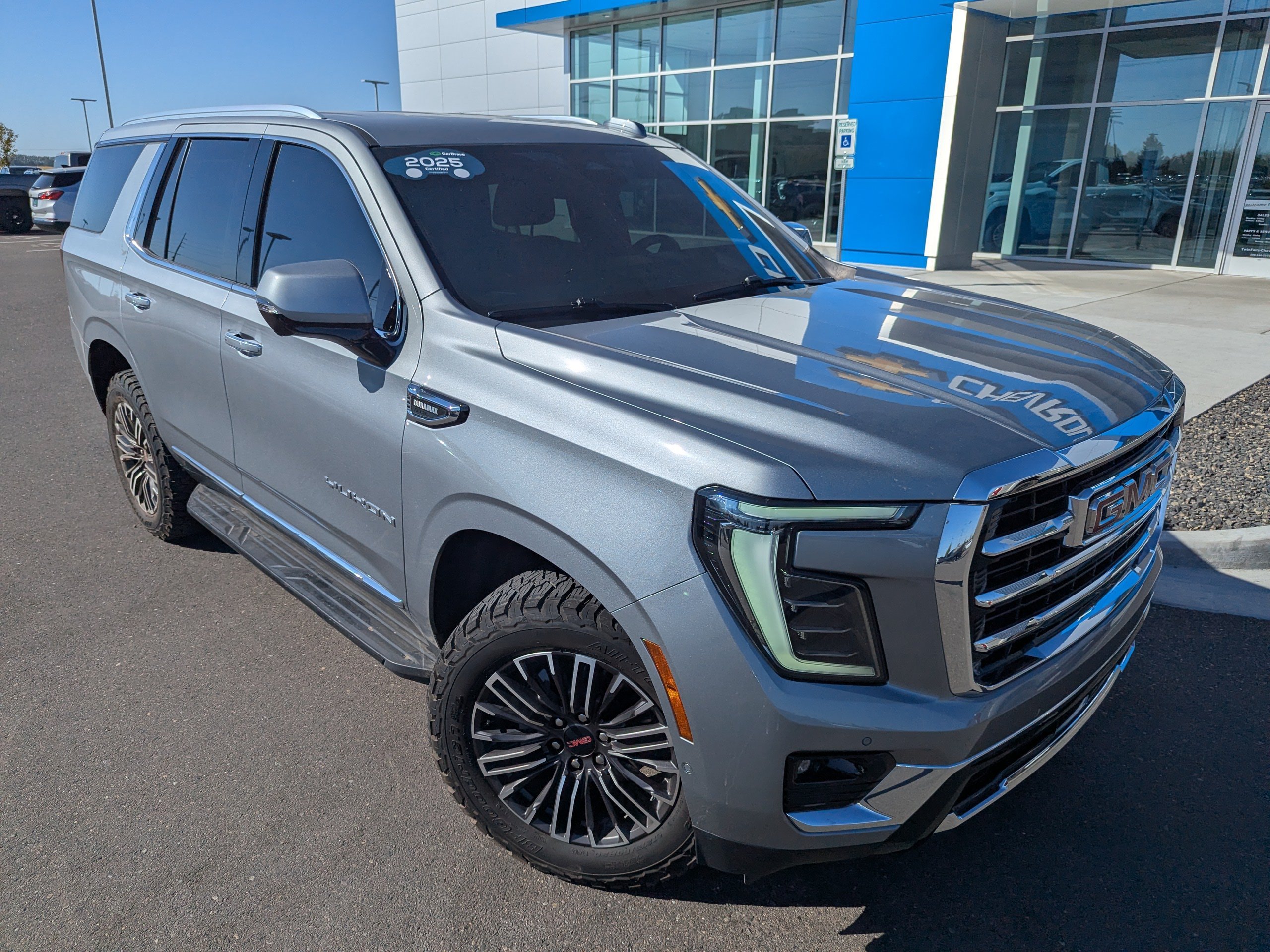 Used 2025 GMC Yukon Elevation AWD/4WD image 4