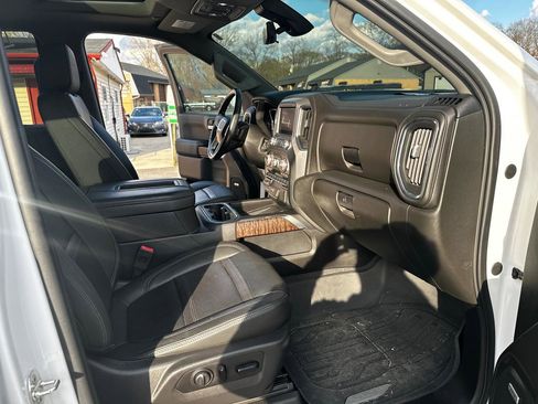 Used 2019 GMC Sierra 1500 Denali w/ Denali Ultimate Package image 23