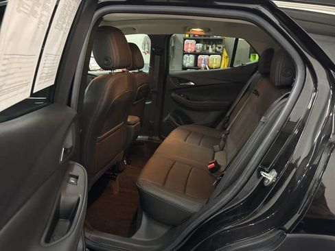 Used 2023 Buick Encore GX Essence w/ Experience Buick Package image 15