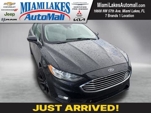 Used 2019 Ford Fusion SE w/ Equipment Group 151A FWD image 1