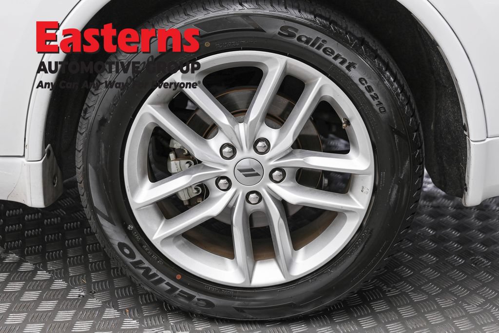 Used 2024 Dodge Durango GT RWD image 9
