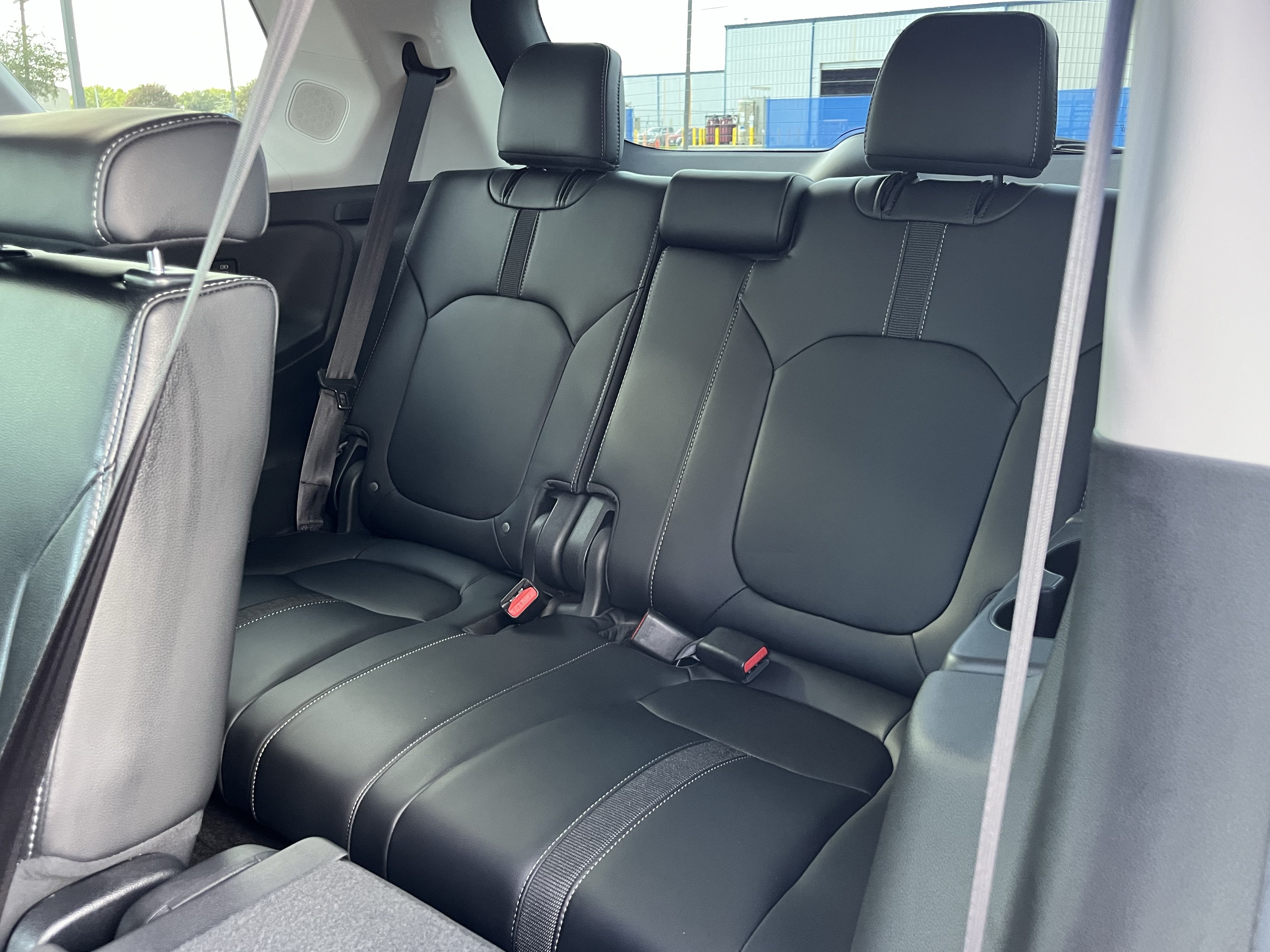 Used 2025 Honda Pilot Touring image 37