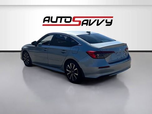 Used 2024 Honda Civic EX image 5