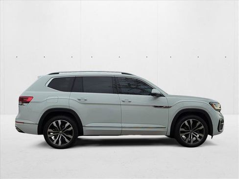 Used 2021 Volkswagen Atlas SEL Premium image 4