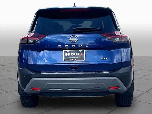 Certified 2023 Nissan Rogue SV FWD image 5