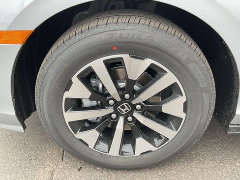 New 2026 Honda Odyssey EX-L image 9