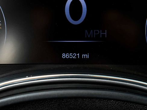 Used 2018 Jeep Grand Cherokee Trailhawk w/ Trailhawk Luxury Group image 17