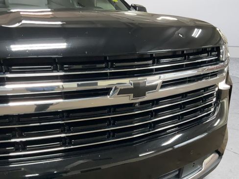 Used 2023 Chevrolet Tahoe LT w/ Luxury Package RWD image 31