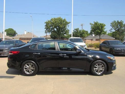 Used 2019 Kia Optima LX image 5