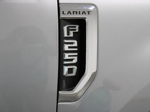 Used 2021 Ford F250 Lariat w/ Lariat Ultimate Package image 14