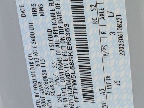 Used 2025 Ford F150 Lariat w/ Equipment Group 501A Mid image 29