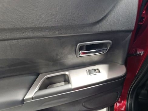 New 2025 Mitsubishi Outlander Sport SE image 18