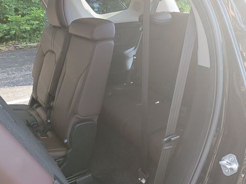 Used 2023 Honda Pilot Elite image 13