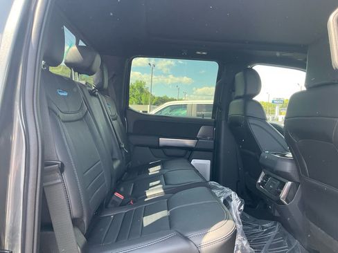 New 2026 Ford F250 Platinum AWD/4WD image 13